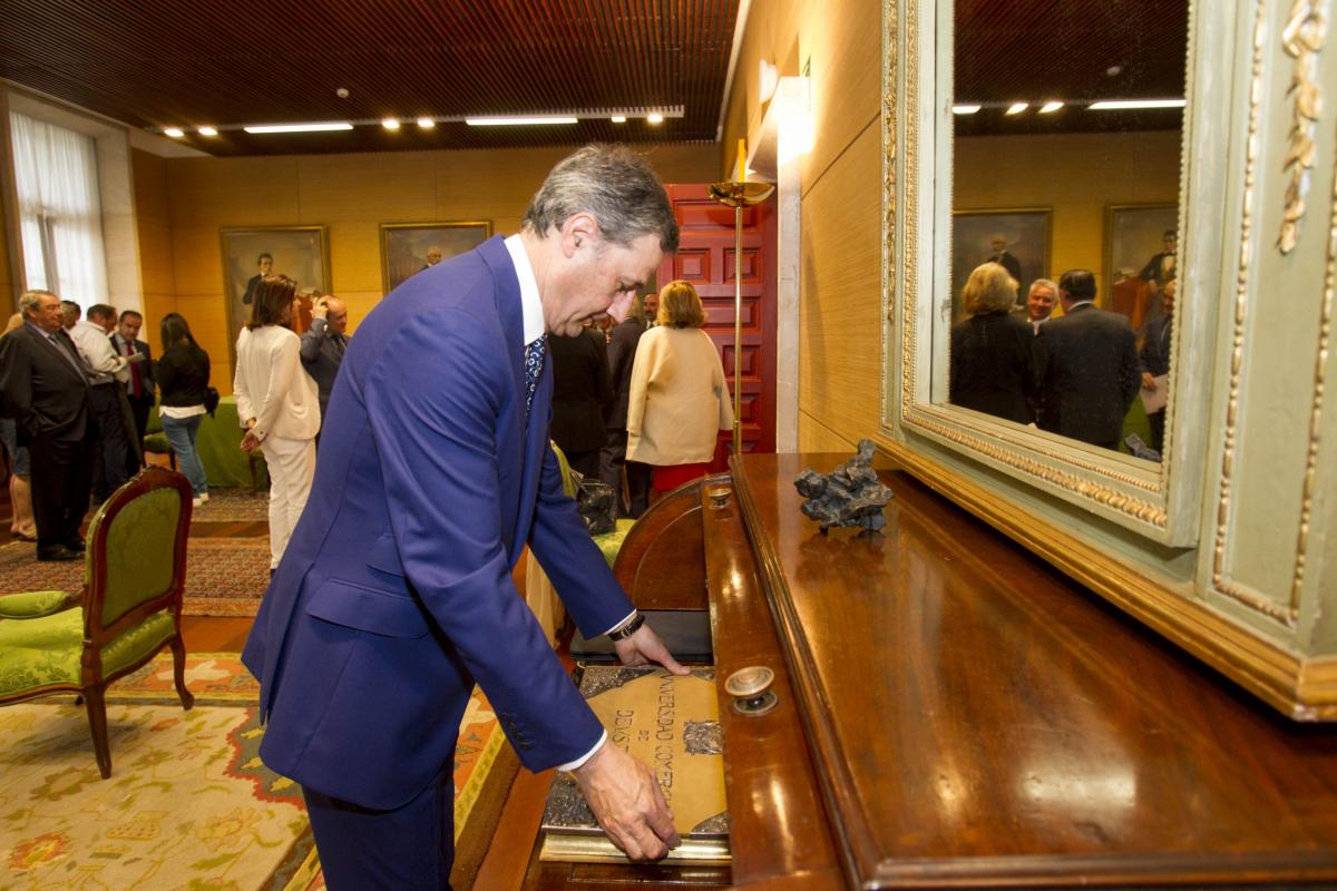 acto-de-conmemoracin-del-centenario-de-la-fundacin-vizcana-aguirre-y-de-la-comercial-deusto-business-school_27561914022_o-scaled