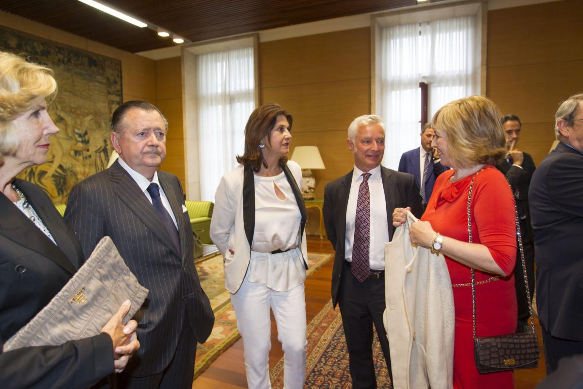 acto-de-conmemoracin-del-centenario-de-la-fundacin-vizcana-aguirre-y-de-la-comercial-deusto-business-school_27627381256_o-scaled