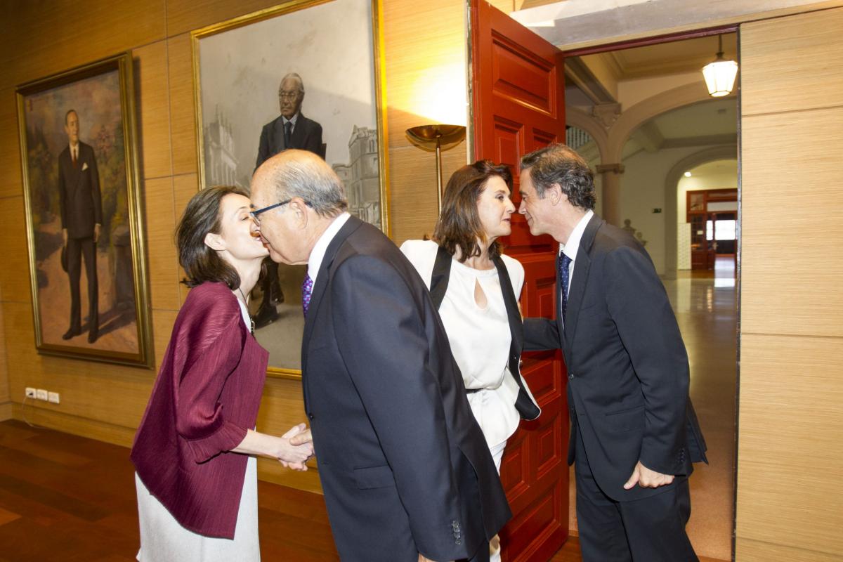 acto-de-conmemoracin-del-centenario-de-la-fundacin-vizcana-aguirre-y-de-la-comercial-deusto-business-school_27627386476_o-scaled